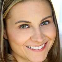 Linda Burzynski Nua