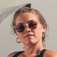 Lindsay Bushman Nua