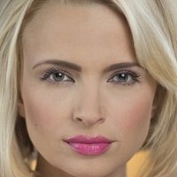 Lindsay Maxwell Nua