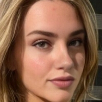 Lisa Blanc Nua