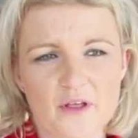 Lisa Fallon Nua