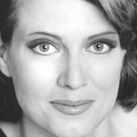 Lisa Foster Nua