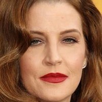 Lisa Marie Nua