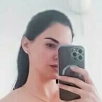 Livia Brito Nua