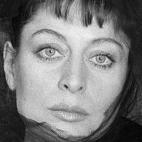 Livia Cerini Nua