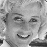 Liz Fraser Nua
