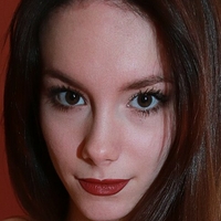 Liz Ocean Nua