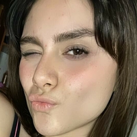 Lizette Nua