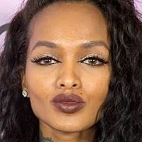 LoLa Monroe Nua