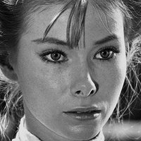Lynn Lowry Nua