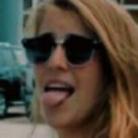 Mackenzie Alstrom Nua