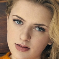 Maddie Poppe Nua