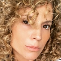 Maira Charken Nua