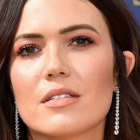 Mandy Moore Nua
