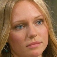 Marci Miller Nua