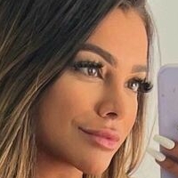 Mariana Falconiere Nua