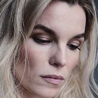 Marie Bach Hansen Nua