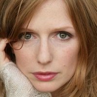 Marie Riva Nua