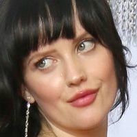 Markella Kavenagh Nua