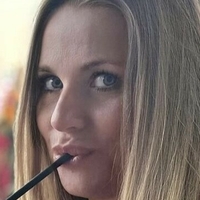 Mascha von Rascha Nua