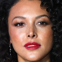Mecia Simpson Nua