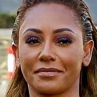 Melanie Brown Nua