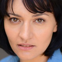 Mia Blake Nua