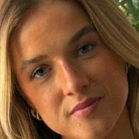 Mia Bowman Nua