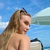 Michaela Buzgovicova Nua