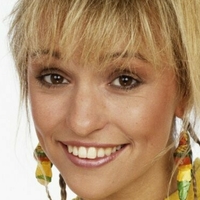 Michaela Strachan Swimming Nua