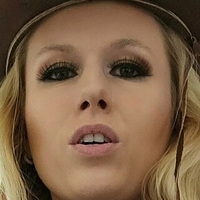 Michelle Moist Nua