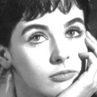 Millie Perkins Nua