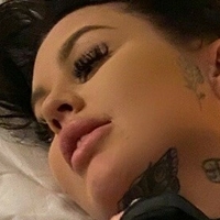 Miss Kelly Lane Nua
