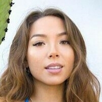 Misscarolinev Nua