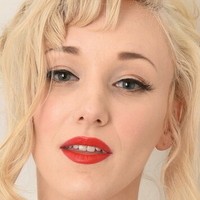 MissKittyQuinn Nua