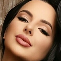 mollymarkova Nua