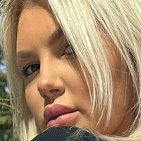 morganhollymoorefree Nua