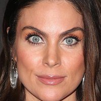 Nadia Bjorlin Nua