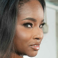 Naomi Fox Nua