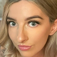 naomi.metalbarbie Nua