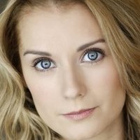 Natalie Lisinska Nua