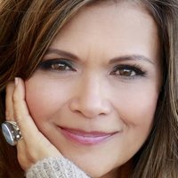 Nia Peeples Nua