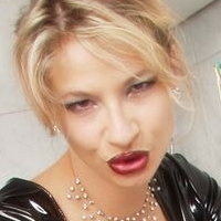 nicole24 Nua