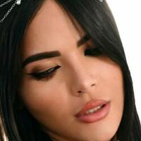 nicoledwyerq Nua