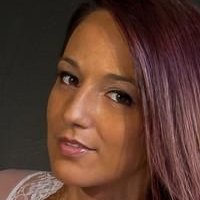 Nikki Sims Nua