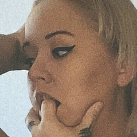 Nikkiwaters Nua