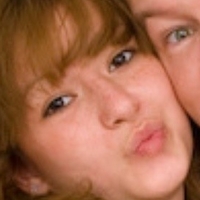 Nikky Ginns Nua