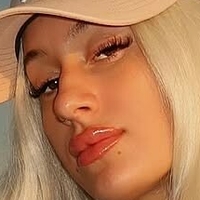 Nina Janova Nua