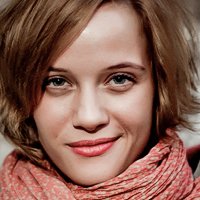 Nóra Lili Hörich Nua