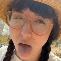 NurseHuckleberry Nua